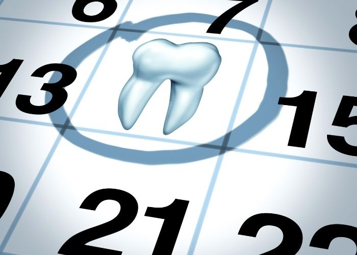 Terminkalender auf dem ein Zahnarzttermin eingespeichert ist